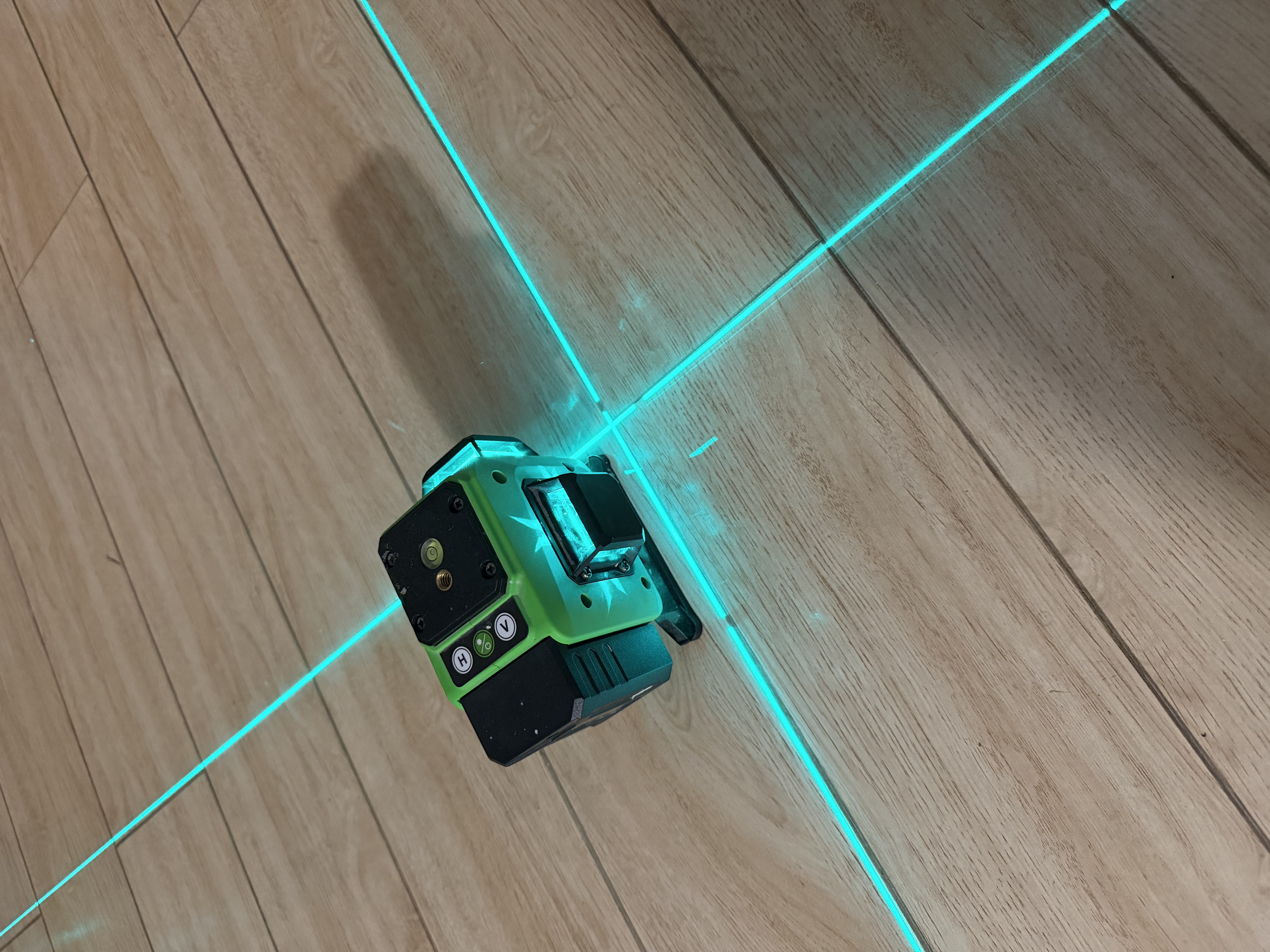 laser cross
